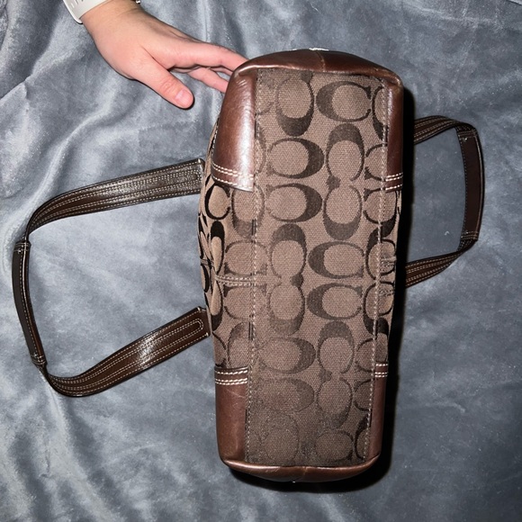 Coach Signature Hampton mini tote - Picture 4 of 16